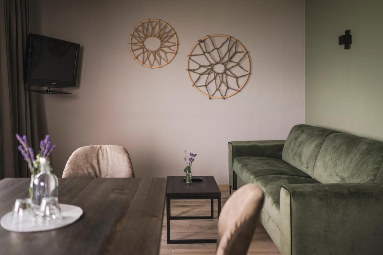 Haus Artus Aparthotel Schenna Eksteriør bilde